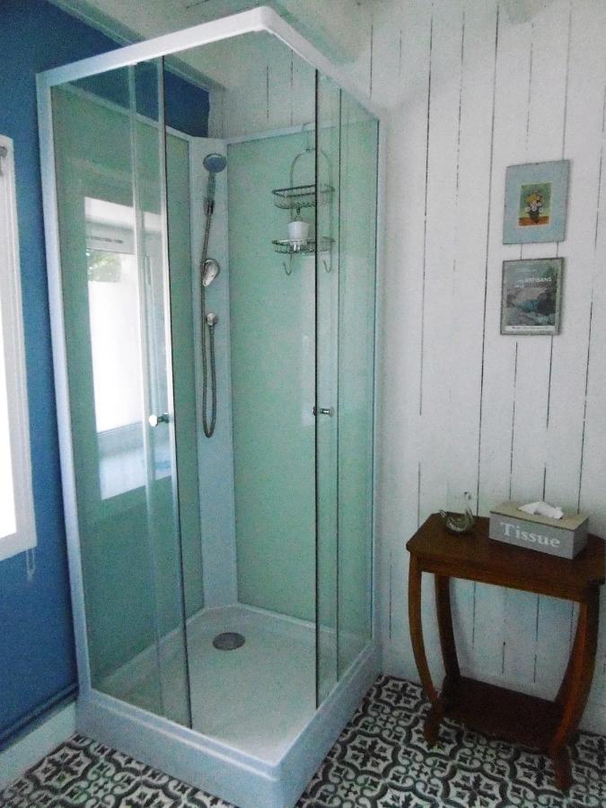 La Bicyclette Bleue Bed & Breakfast Montpinchon Exterior photo